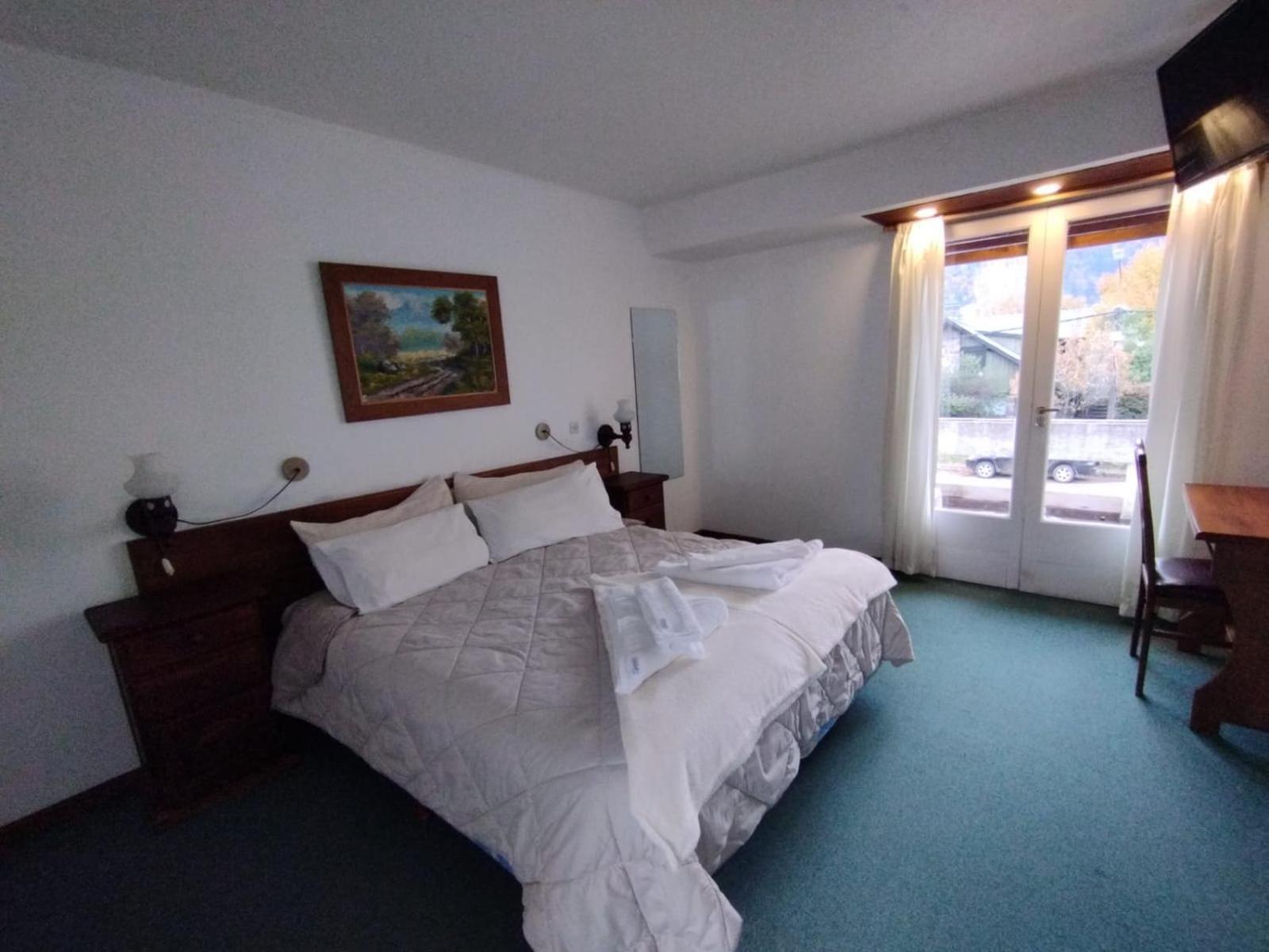 Hotel Crismalu San Martín de los Andes Eksteriør bilde